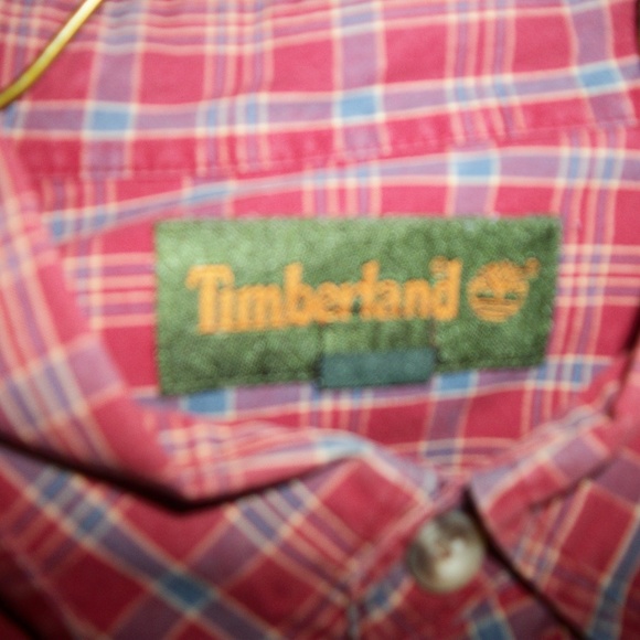 Button down - Picture 2 of 3